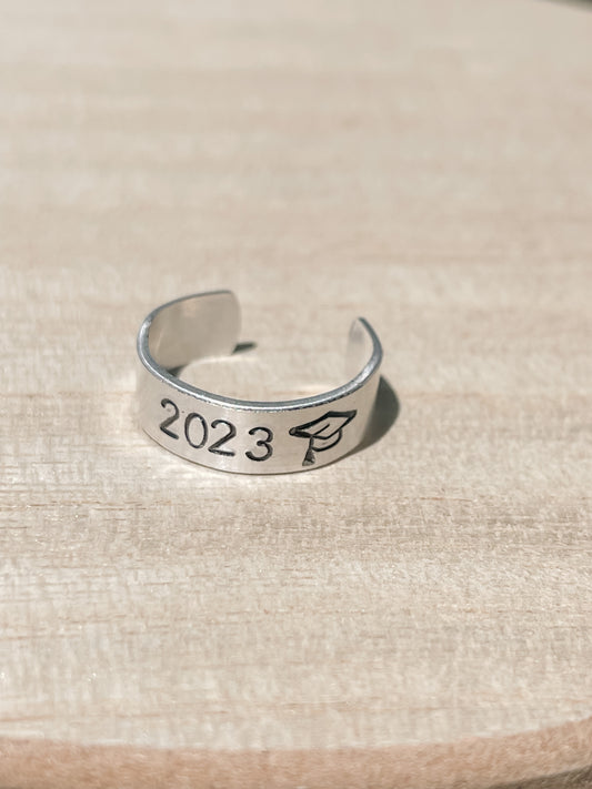 Grad Ring